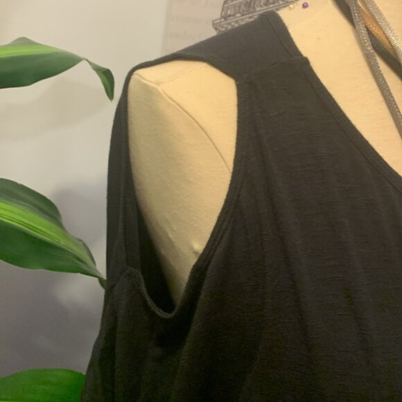 Voglo Short Sleeve Cold Shoulder Tee Shirt Dress - Picture 5 of 10